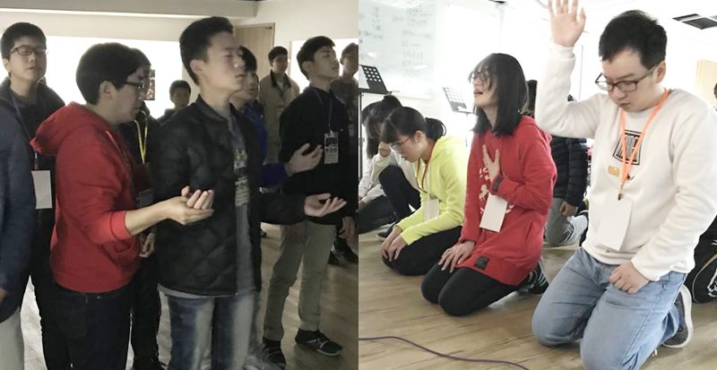 青年領袖訓練，藉由長時間禱告，讓學員去感受聖靈、聆聽上帝。