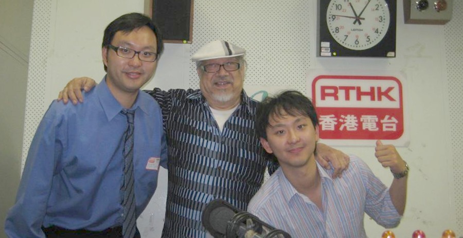 鍾氏兄弟有機會上著名DJ Uncle Ray的電台節目，也得到這位音樂前輩的支持和鼓勵。