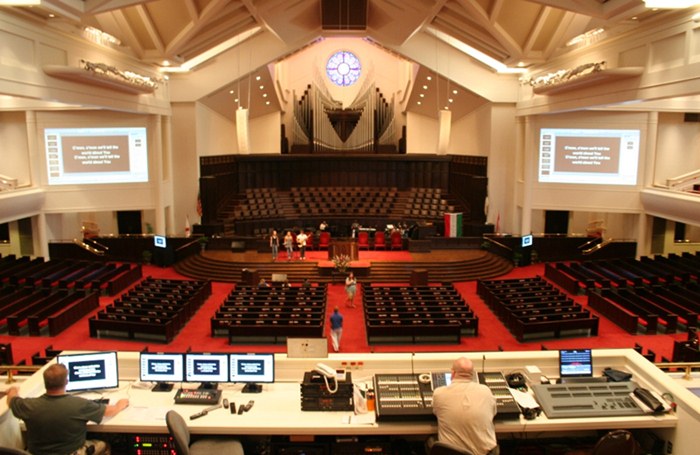 位于美国阿拉巴马州的石楠木长老教会（Briarwood Presbyterian Church）会堂。