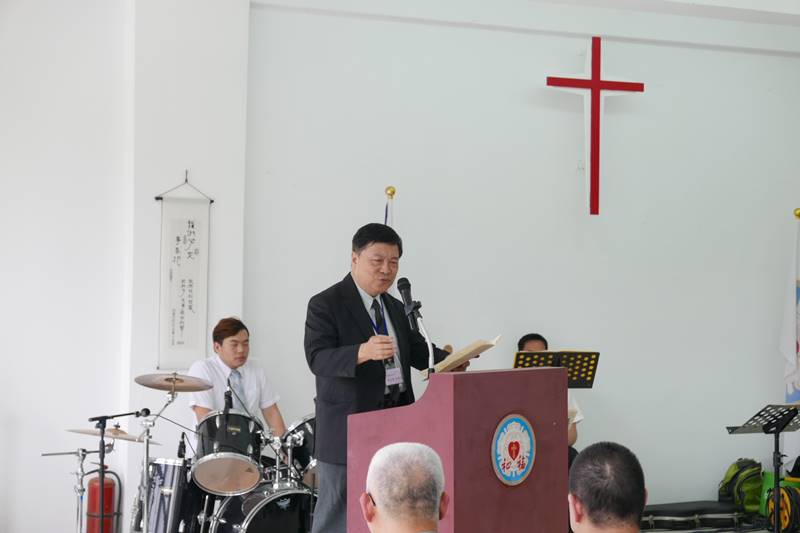 圖為基督教信義宗福祉會董事長鍾嘉聲。